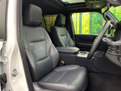 TOYOTA LAND CRUISER 250 - 8