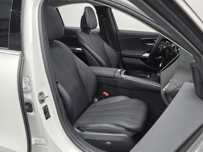 MERCEDES-BENZ E-CLASS - 10