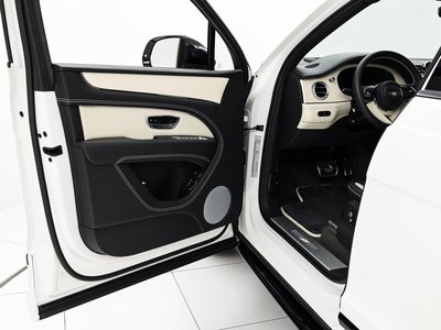 BENTLEY BENTAYGA - 8