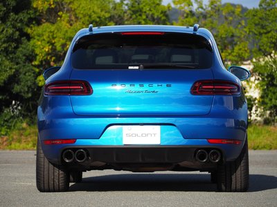 PORSCHE MACAN - 7