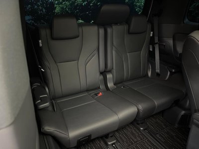صورة 10 لـ 2024 Toyota ALPHARD