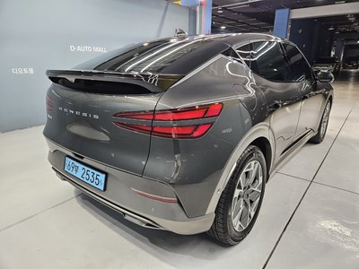 صورة 7 لـ 2024 Genesis GV60