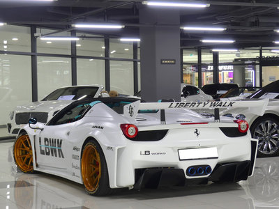 FERRARI 458 - 3