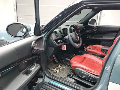 MINI COUNTRYMAN - 10