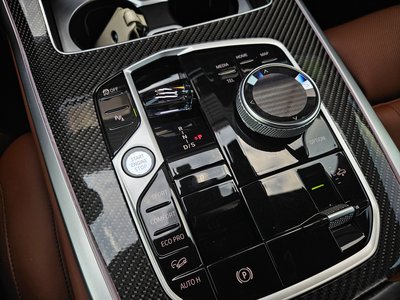 2024 BMW X7 缩略图 19
