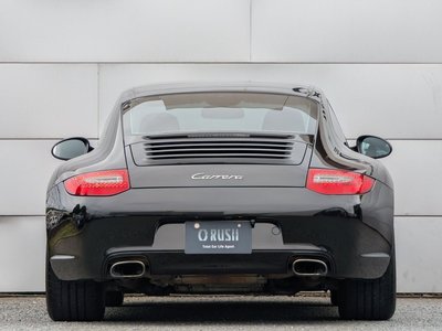 PORSCHE 911 - 4