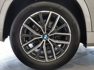 صورة مصغرة 18 لـ 2025 BMW X1