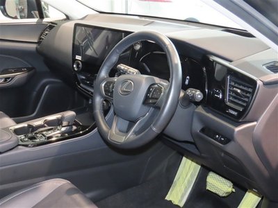 2022 LEXUS NX 照片 7