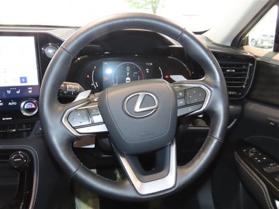 2022 LEXUS NX 照片 9