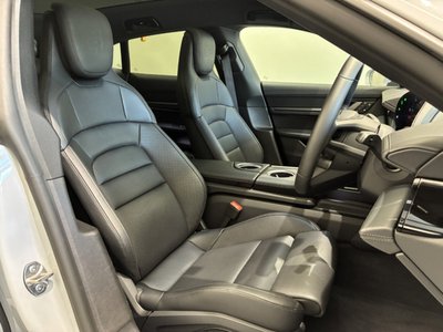 2026 Porsche TAYCAN — миниатюра 11