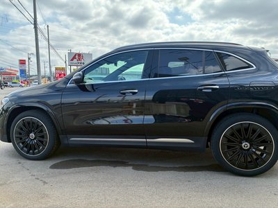 MERCEDES-BENZ GLA - 4