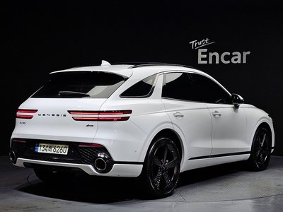 2022 Genesis GV70 photo 4