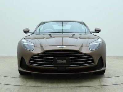 ASTON MARTIN DB12 - 2