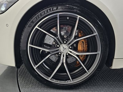صورة 6 لـ 2023 Mercedes-BENZ GT AMG