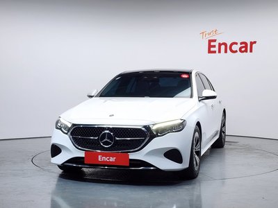 MERCEDES-BENZ E-CLASS - 2