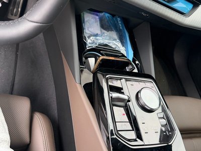 صورة مصغرة 11 لـ 2025 BMW 5 SERIES