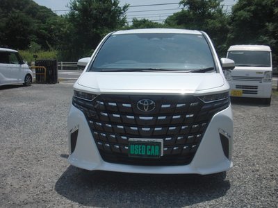 2025 Toyota ALPHARD 照片 2