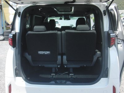 2025 Toyota ALPHARD 照片 7