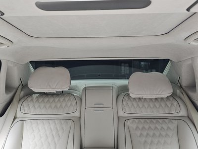 صورة مصغرة 46 لـ 2022 Genesis G90 (RS4)