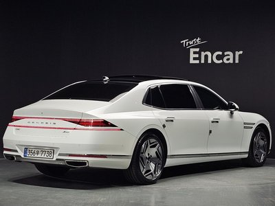 صورة 4 لـ 2022 Genesis G90 (RS4)