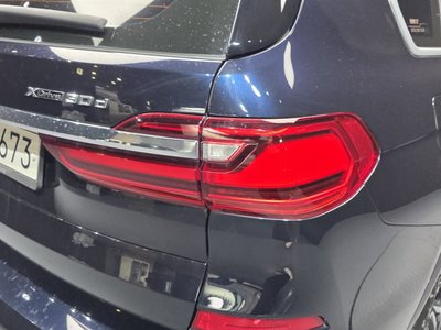 BMW X7 - 10