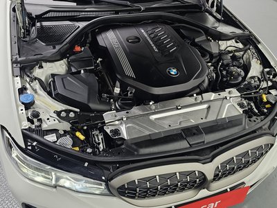 BMW 3 SERIES - 7