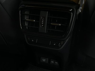 صورة مصغرة 35 لـ 2025 Lexus NX