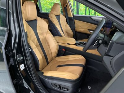 صورة 8 لـ 2025 Lexus NX