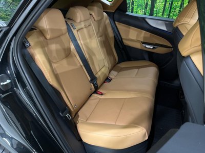 صورة 9 لـ 2025 Lexus NX