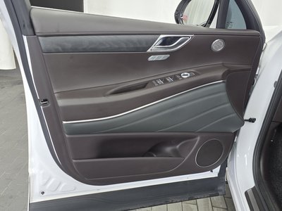 2021 Genesis GV80 — миниатюра 14