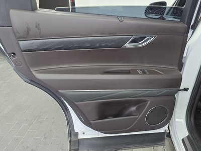 2021 Genesis GV80 — миниатюра 15