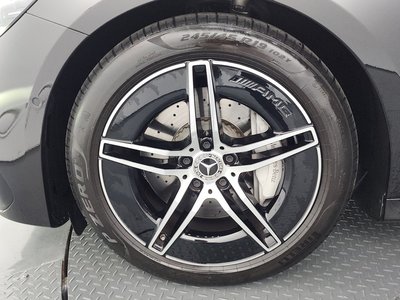 MERCEDES-BENZ E-CLASS - 6