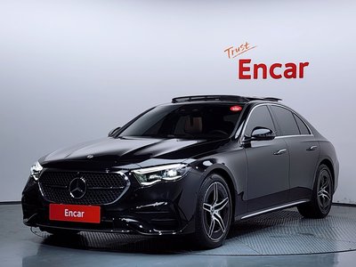 MERCEDES-BENZ E-CLASS - 1