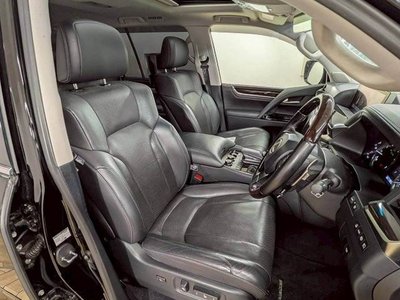 LEXUS LX - 4