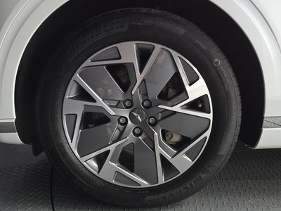 2023 Genesis ELECTRIFIED GV70 photo 6