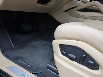 صورة مصغرة 29 لـ 2023 Porsche CAYENNE