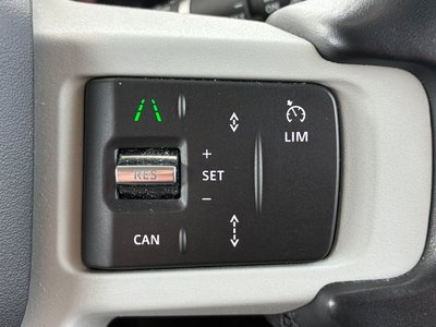 2024 LAND Rover DEFENDER 缩略图 11
