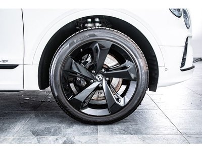 2021 Bentley BENTAYGA — миниатюра 34