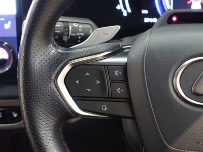 صورة مصغرة 21 لـ 2023 Lexus RX
