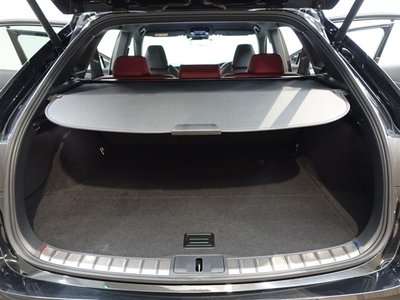 صورة مصغرة 30 لـ 2023 Lexus RX