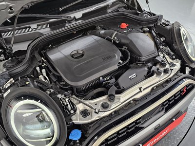 صورة 7 لـ 2024 MINI COOPER S
