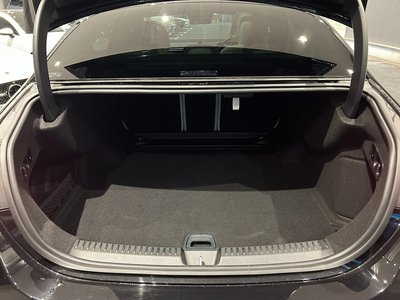 MERCEDES-BENZ E-CLASS - 10