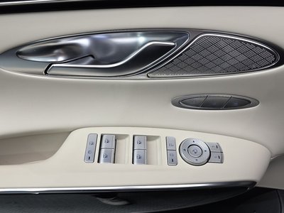 2021 Genesis GV70 — миниатюра 27