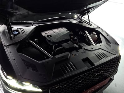 2021 Genesis GV70 photo 7