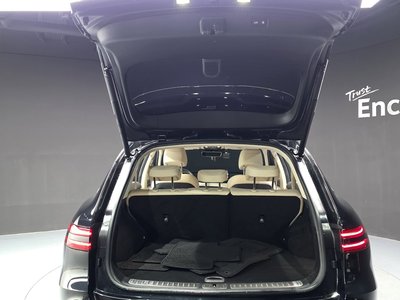 2021 Genesis GV70 — миниатюра 26