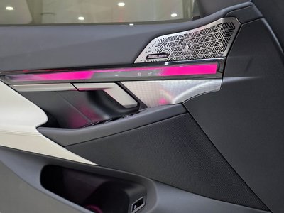 صورة مصغرة 17 لـ 2026 BMW I5
