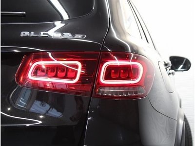 MERCEDES-BENZ GLC - 4