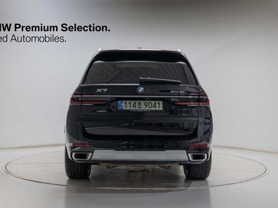 صورة 3 لـ 2025 BMW X7