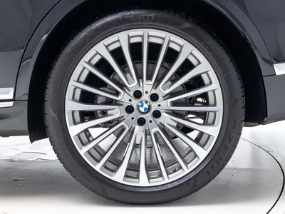 صورة 6 لـ 2025 BMW X7