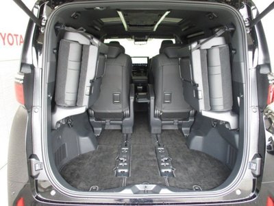 2025 Toyota ALPHARD thumbnail 14